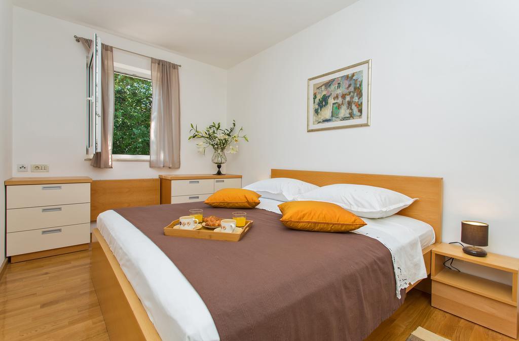 Comfortable Apartment Laura Lapad With Garage Dubrovnik Kültér fotó