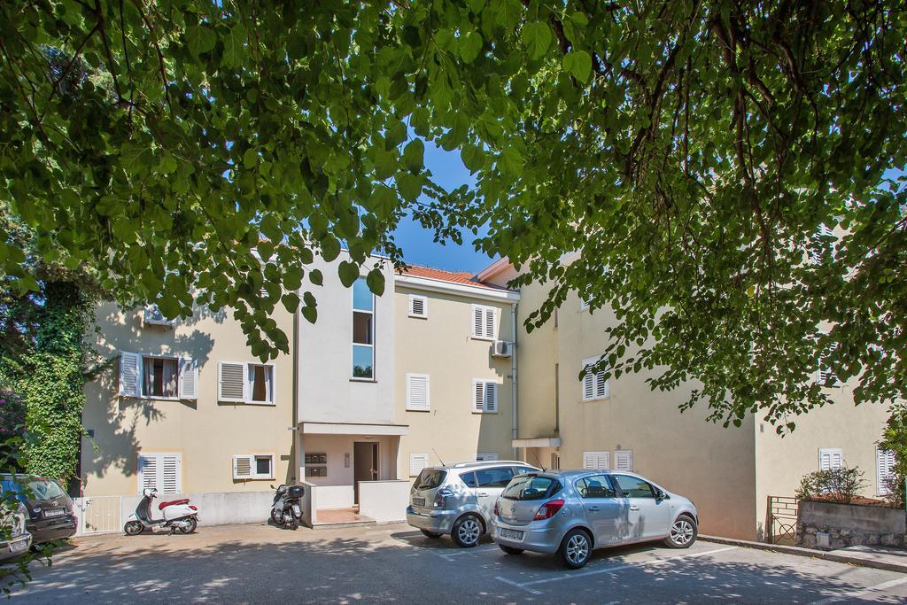 Comfortable Apartment Laura Lapad With Garage Dubrovnik Kültér fotó