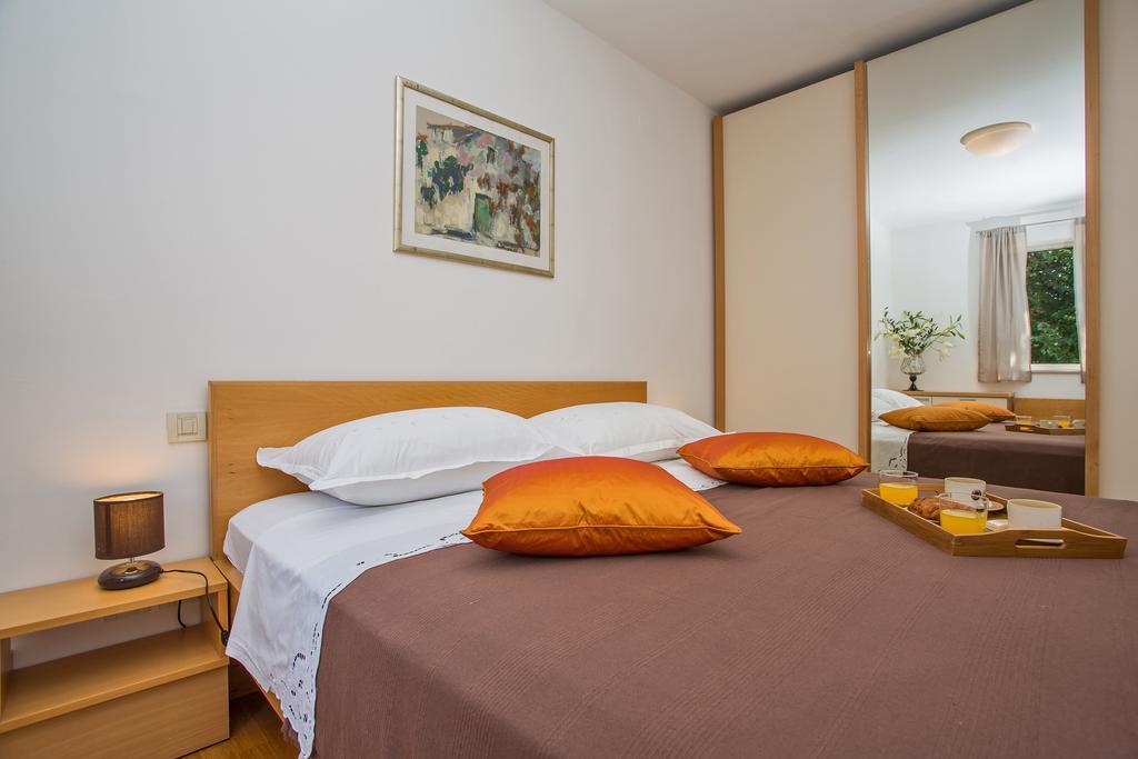Comfortable Apartment Laura Lapad With Garage Dubrovnik Kültér fotó